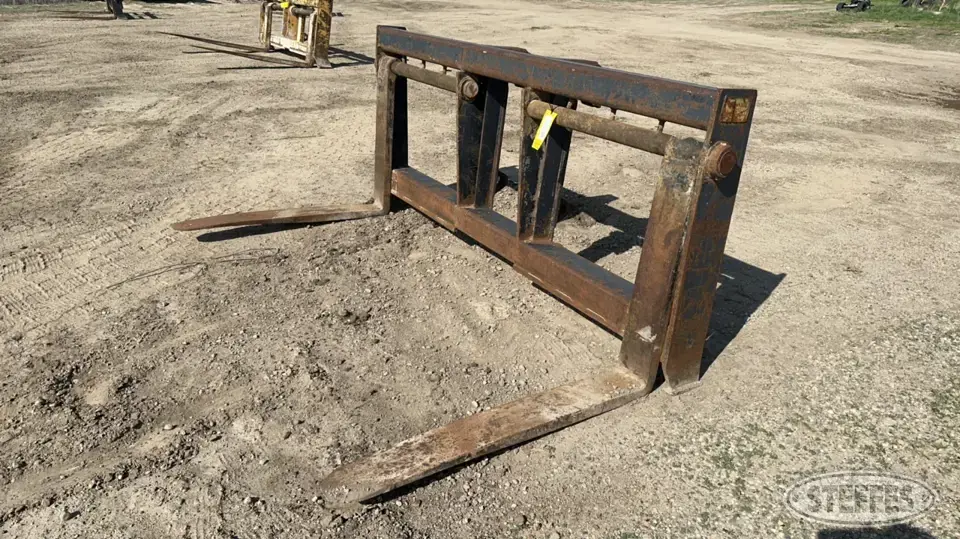 Rylind Mfg. WF2048 Loader Attachment