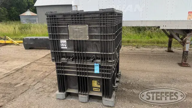 Seed box