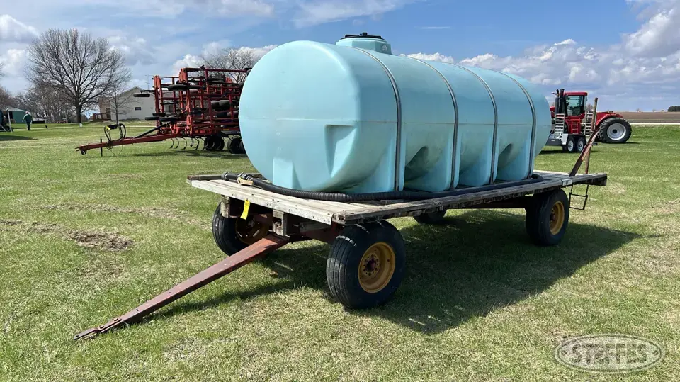 Shop-built water tender Tender Unit