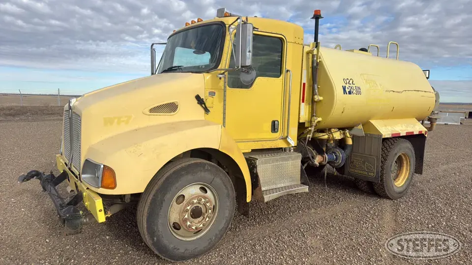 2007 Kenworth T300 2,000 gal. Tank Truck