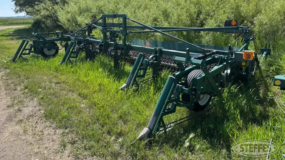 2015 Pickett One Step C8030-2-A Edible Bean Windrower
