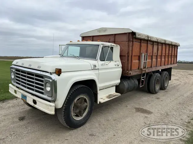 1974 Ford F750 Custom
