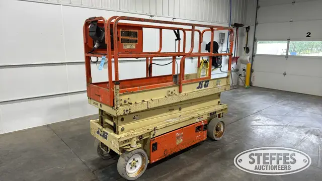 1997 JLG 2033E