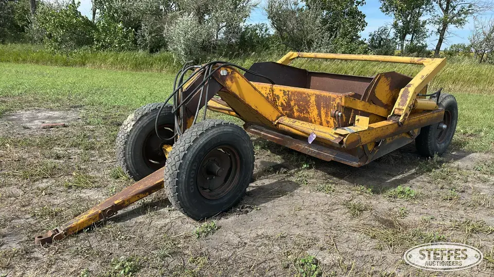 Ashland 600D Pull Scraper