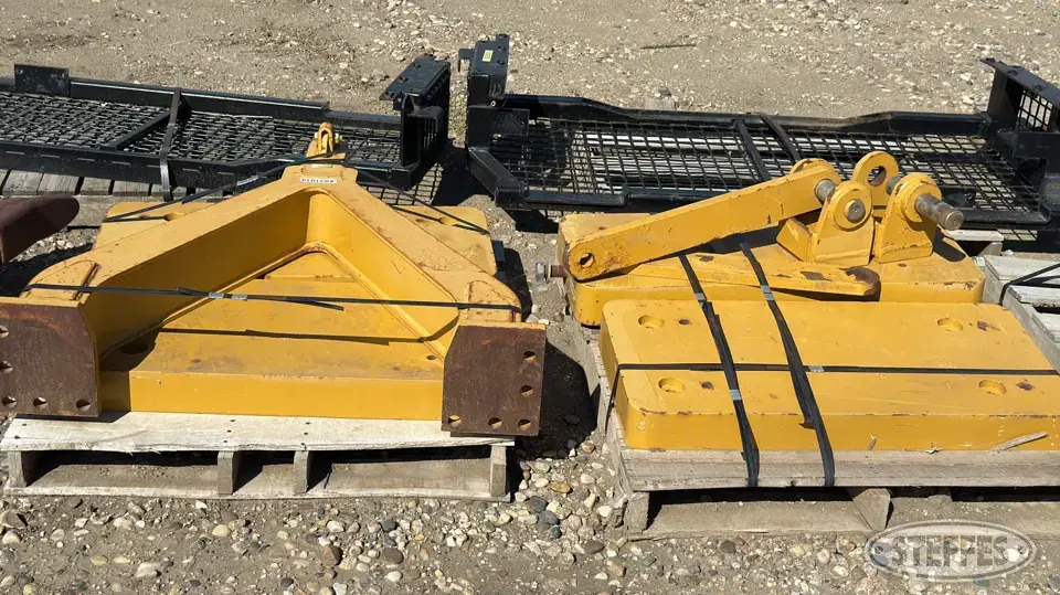 CAT D6T Dozer Attachment