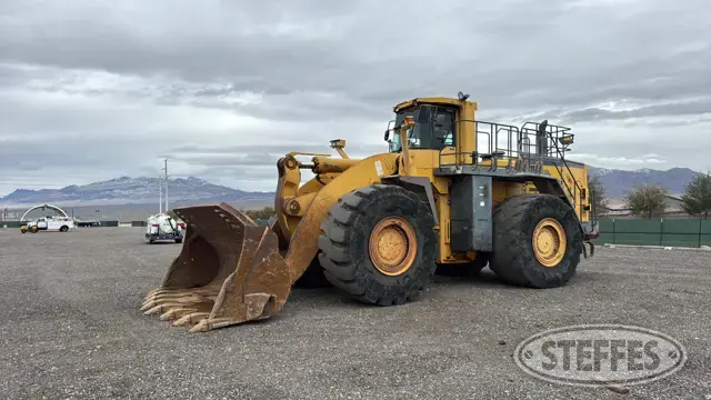 2006 Komatsu WA700-3
