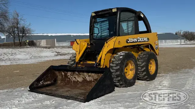 2003 John Deere 250