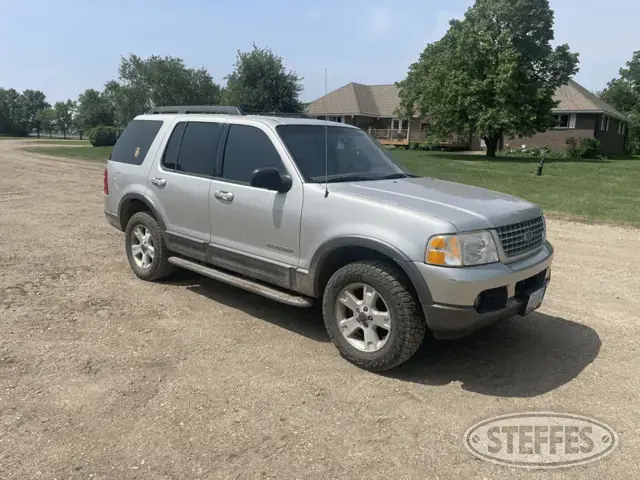 2005 Ford Explorer XLT