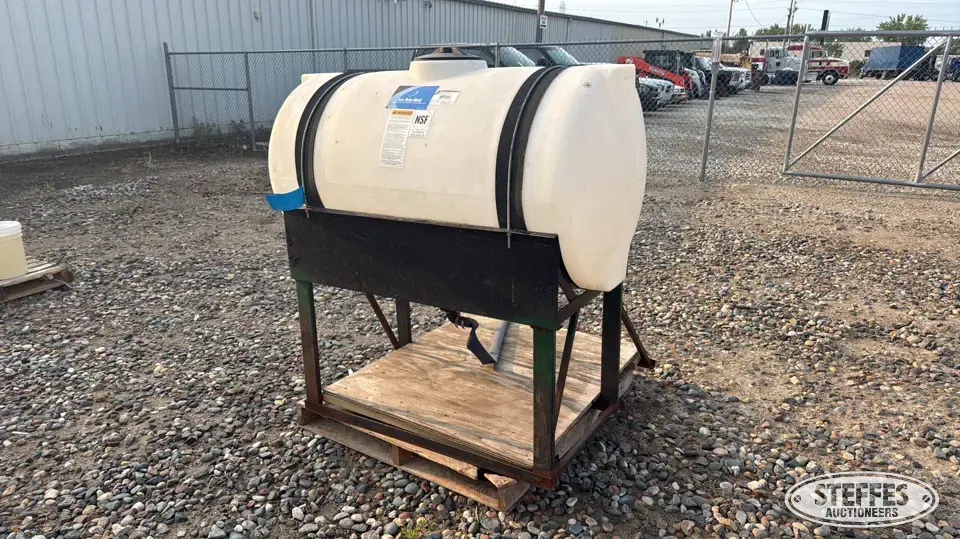 Ace Roto-Mold 150 gal. poly tank