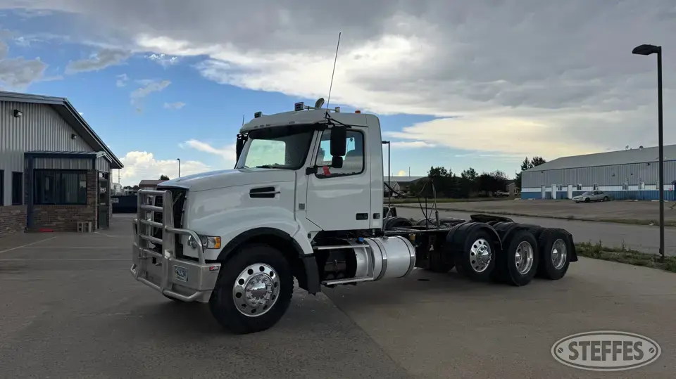 2015 Volvo VHD Conventional Truck without Sleeper