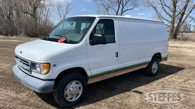 1999 Ford E-250