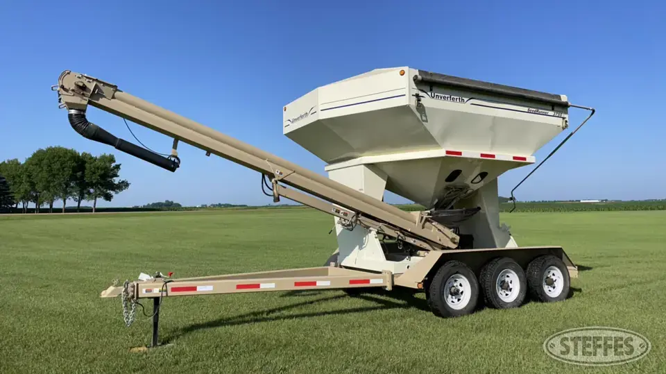 2007 Unverferth 3750 Seed Runner Bulk Seed Tender Trailer