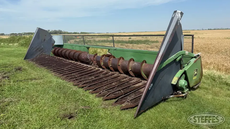John Deere 220 Sunflower Head