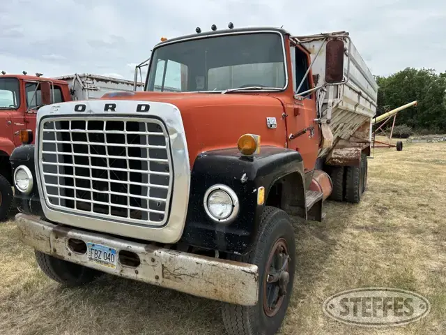1973 Ford 880