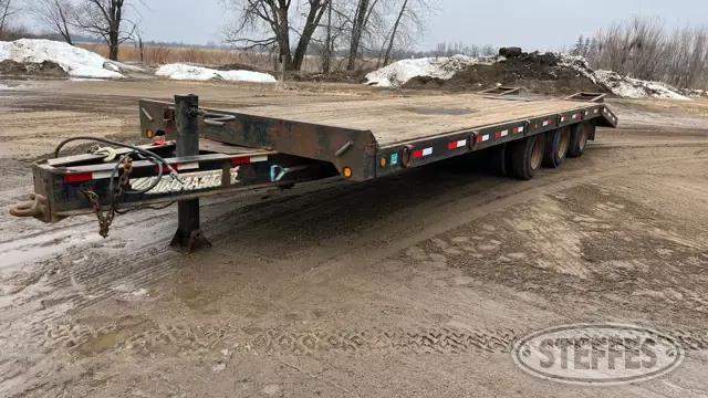 1998 Towmaster T30