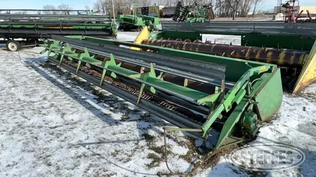 John Deere 924