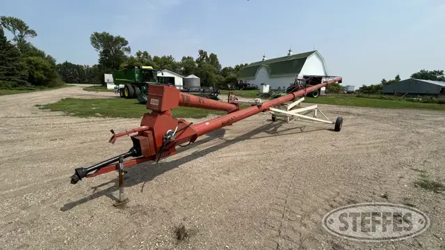 Farm King 1060