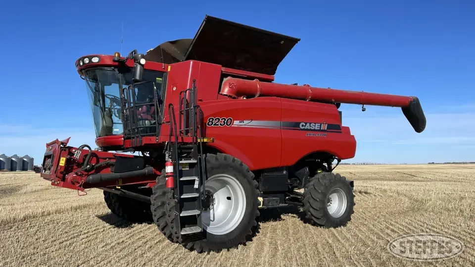 2012 Case IH 8230 Combine