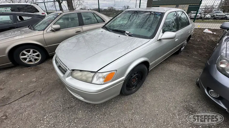 2001 Toyota Camry Car