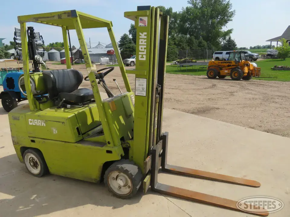 Clark C500-50 Warehouse Forklift
