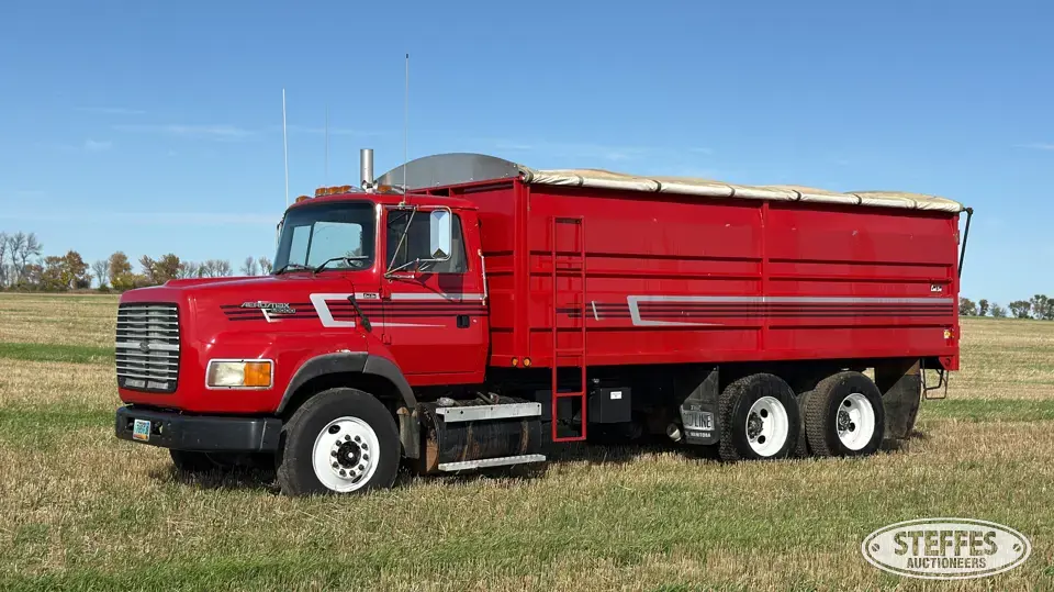 1995 Ford Aeromax L-9000 Grain Truck