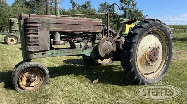 1944 John Deere B