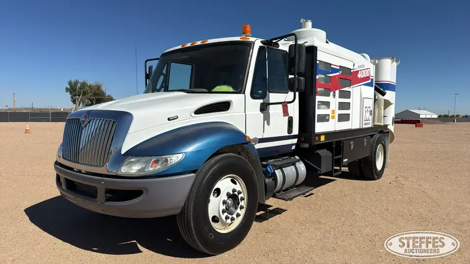 2018 International 4300 SBA Vac Truck