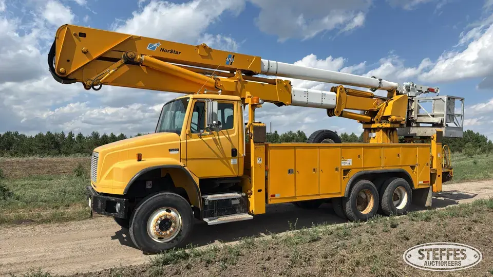 1997 Freightliner FL80 Bucket Truck