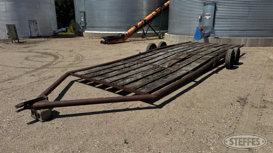 Donahue Flatbed Trailer