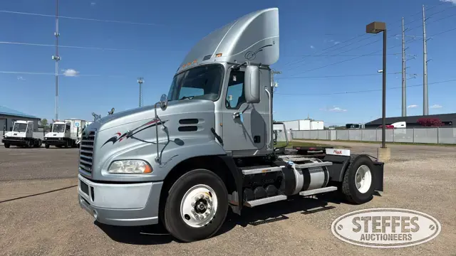 2012 Mack Pinnacle CXU612
