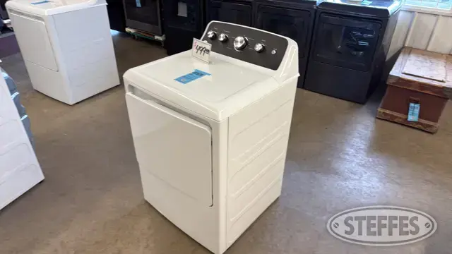 GE GTD48EASW0WB front load dryer