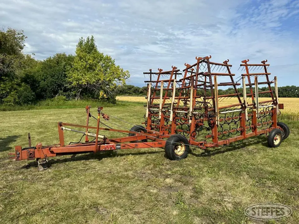 Melroe 452 Soil Finisher