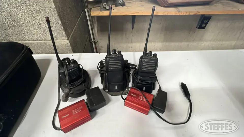 Vertex Standard Business Band Radio