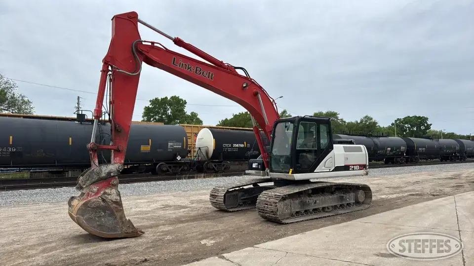 2014 Link Belt 210X3 Excavator