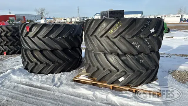 (4) Michelin 800/70R38 Axiobib tires