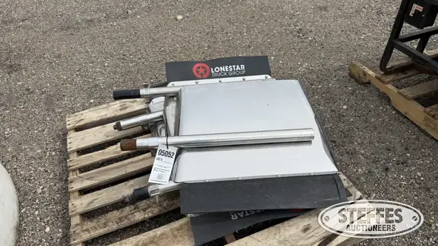 (4) SS truck quarter fenders