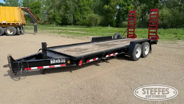 2017 Towmaster T-16D