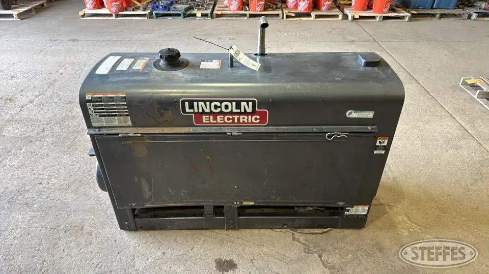 Lincoln Electric Classic 300 HE Welding