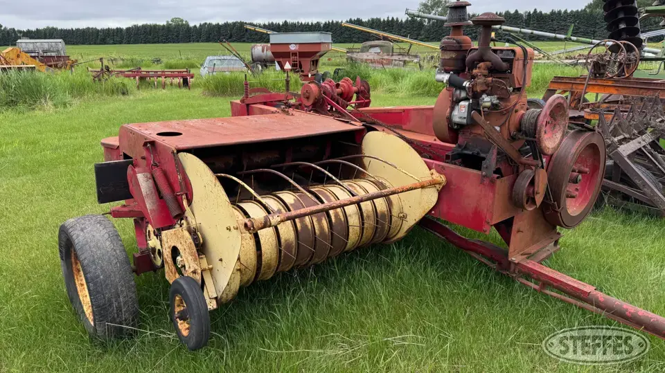 New Holland Super 66 Square Baler