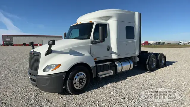 2020 International LT625