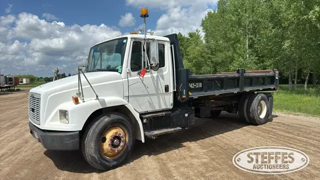 2001 Freightliner FL70