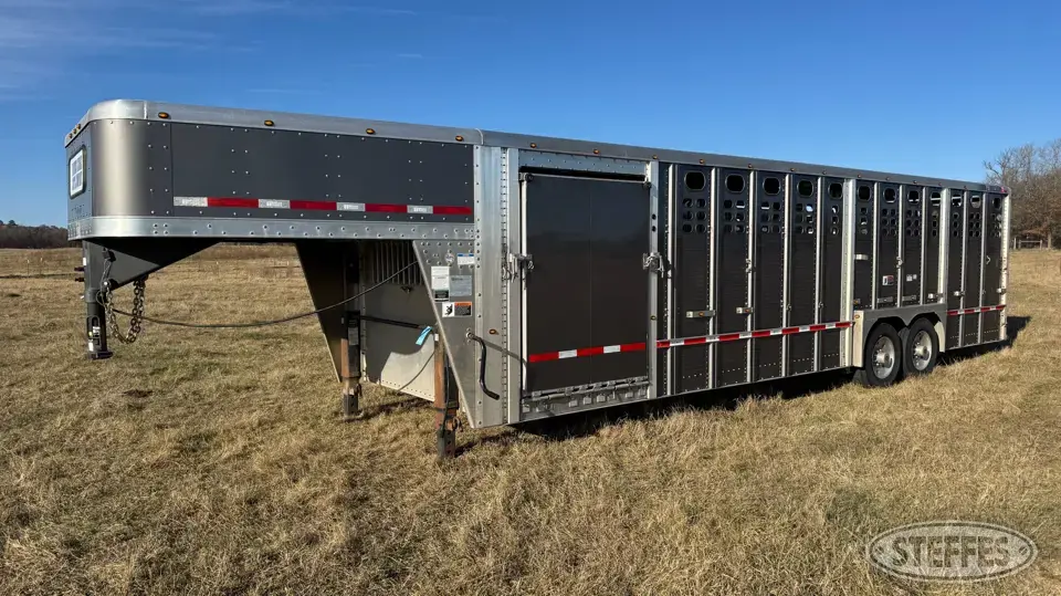 2024 Wilson Foreman PSGN-9328 Gooseneck Livestock Trailer