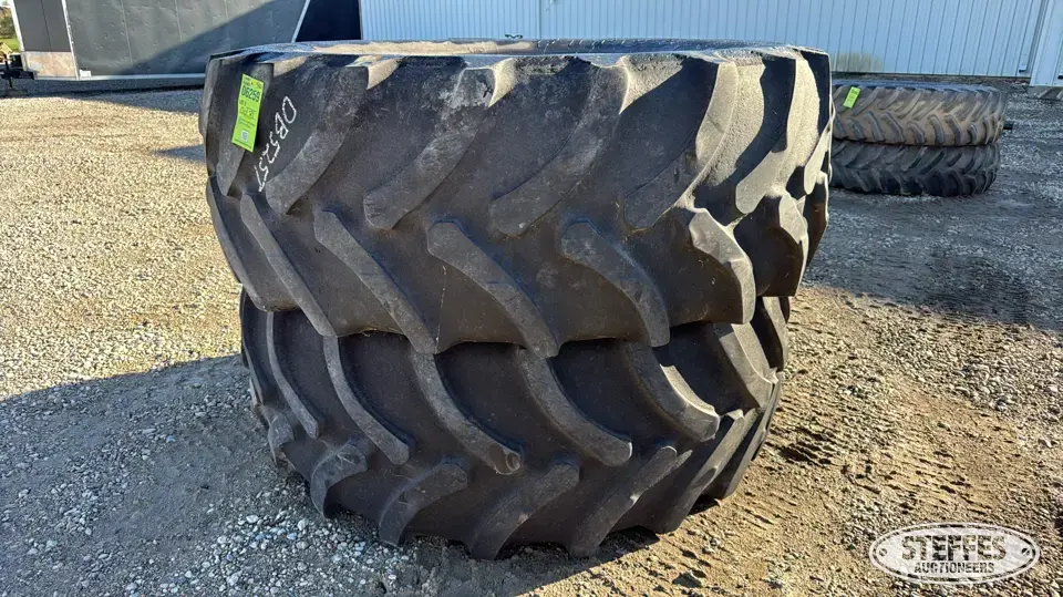 (2) Firestone 710/70R42 tires Tractor-Implement Tire