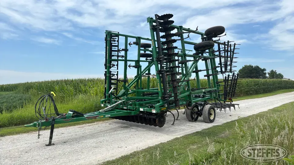 2014 Great Plains 8328 Soil Finisher