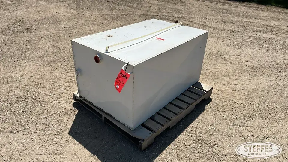 Approx. 150 gal. oil tank Tanks-Other