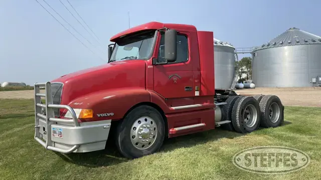 2001 Volvo