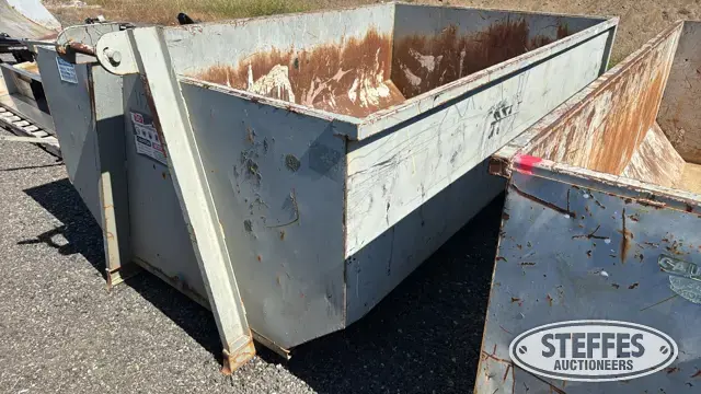 10 yd. roll-off dumpster