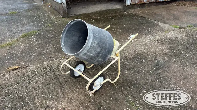 Concrete mixer
