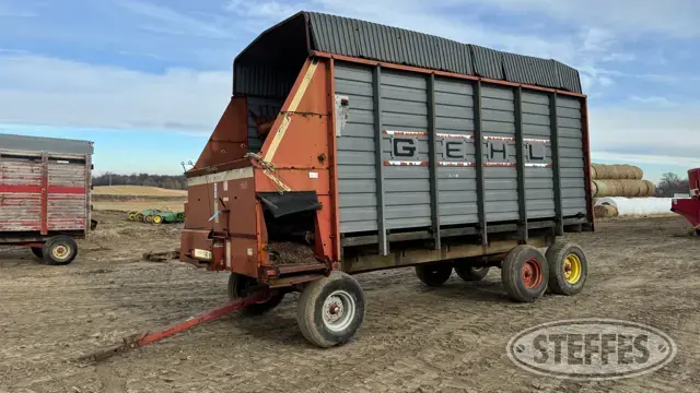 Gehl 970
