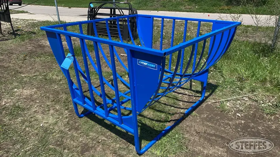 Marweld Feeders and Bunk